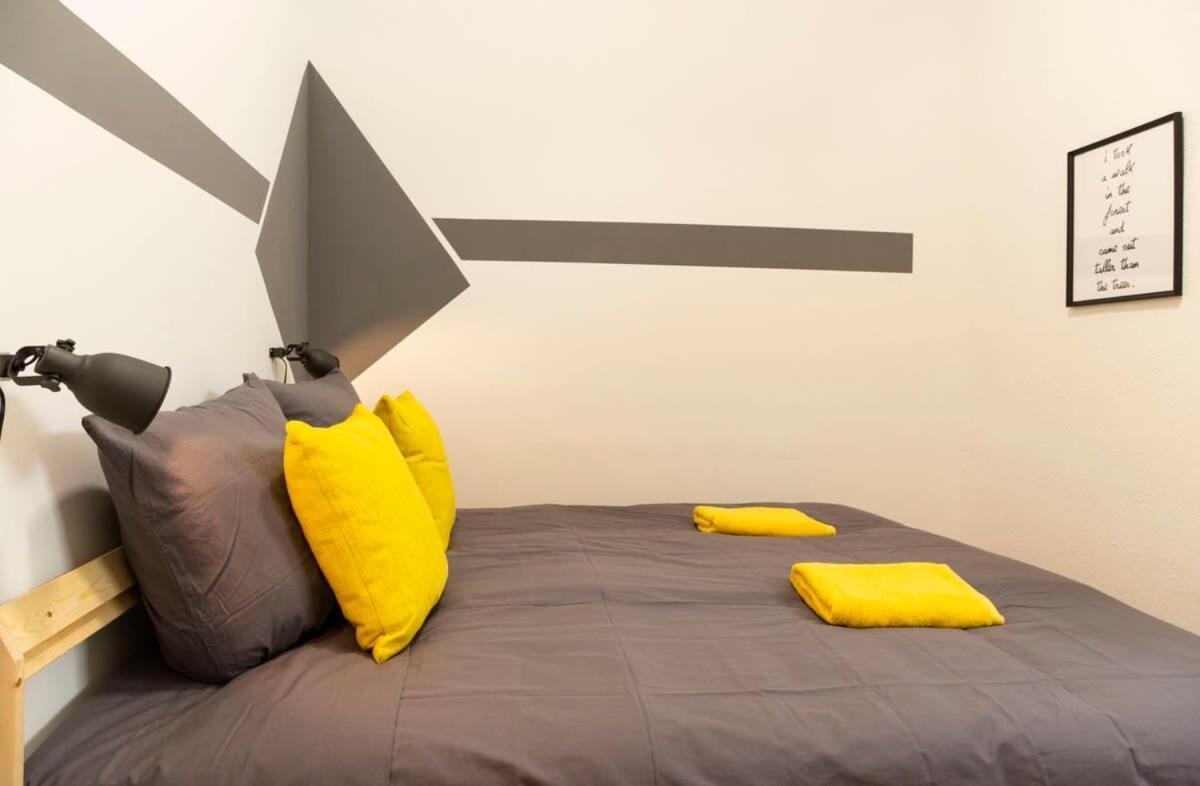 Modern 2 Bedroom Apartment In Berlin Schoeneberg Eksteriør bilde